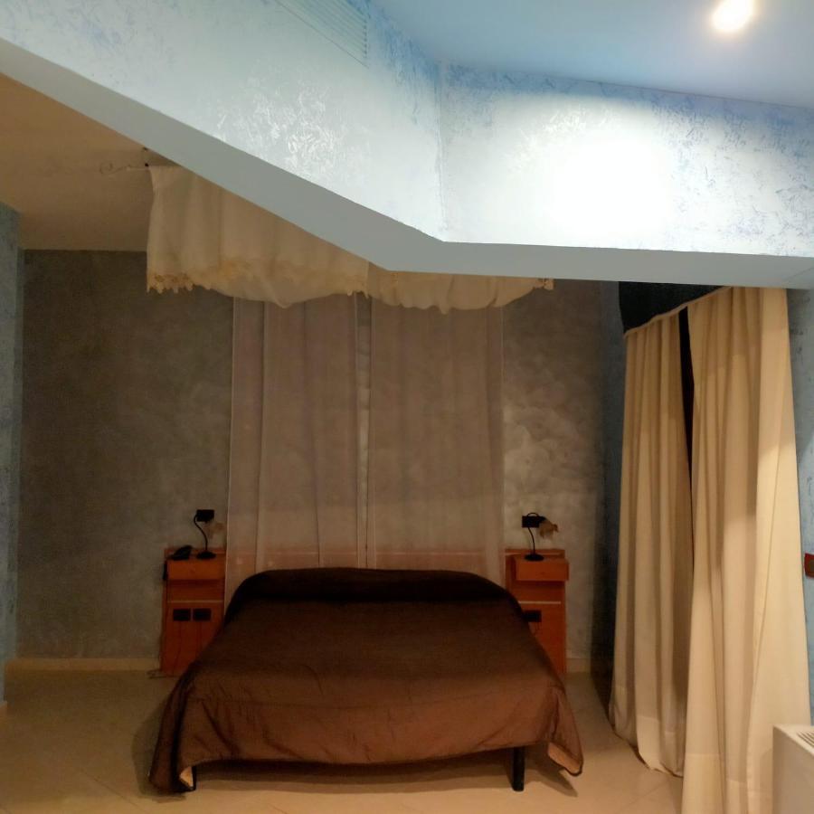Royal Hotel Montevergine Ospedaletto D'Alpinolo Екстер'єр фото