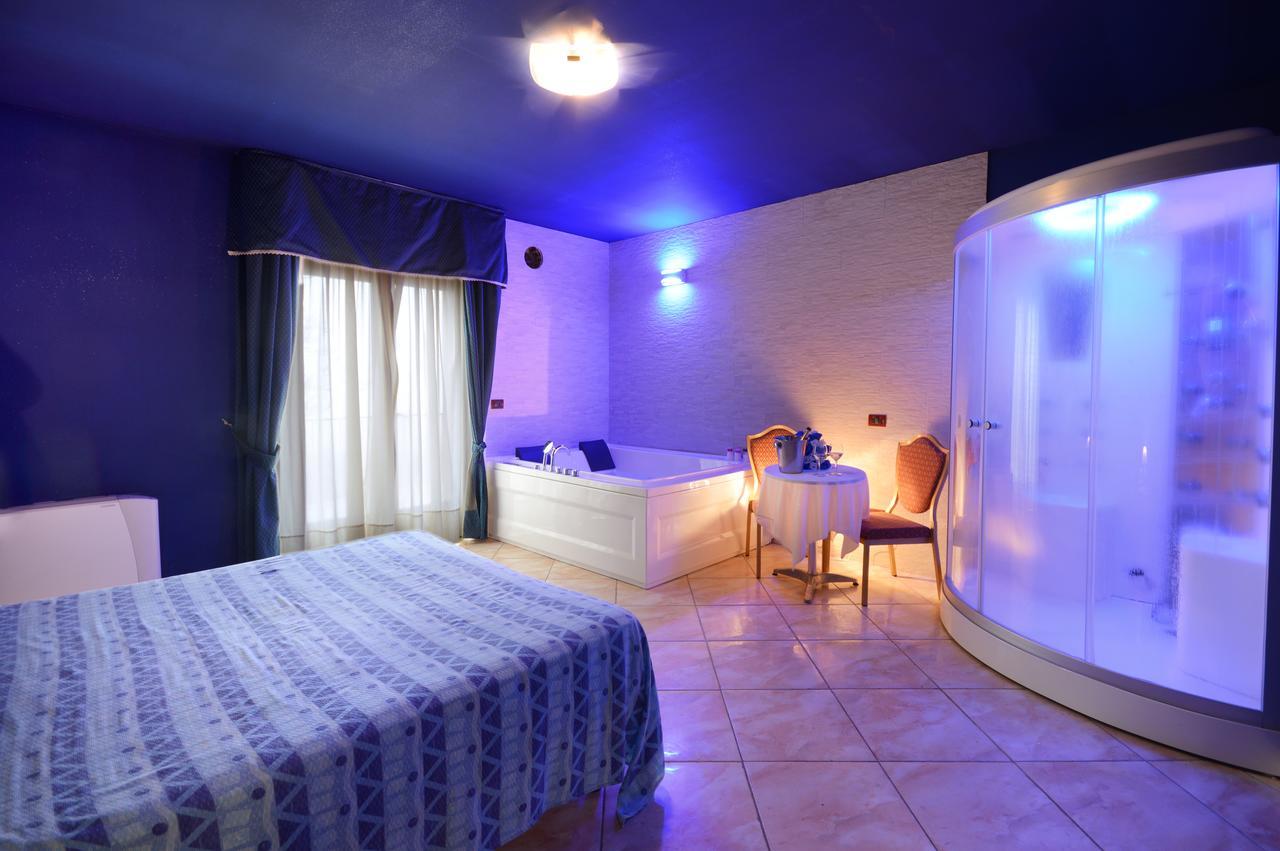 Royal Hotel Montevergine Ospedaletto D'Alpinolo Екстер'єр фото